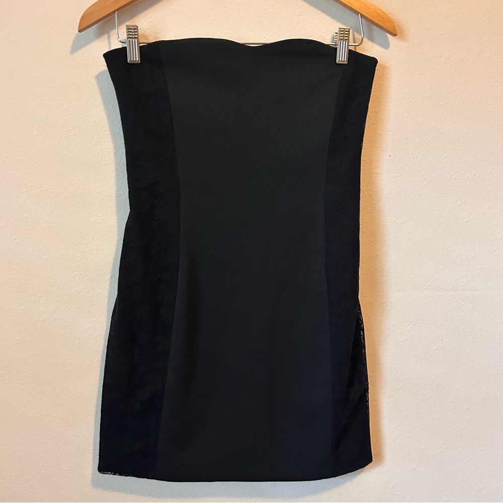 Pencey Women’s 6 Elegant Black Strapless Mini Dress